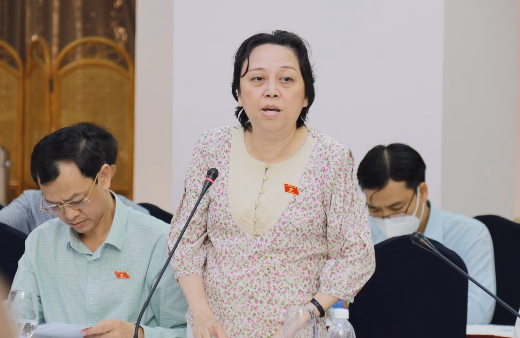 Xây dựng Luật Khám bệnh, chữa bệnh (sửa đổi) cần phù hợp với tình hình thực tế ảnh 5