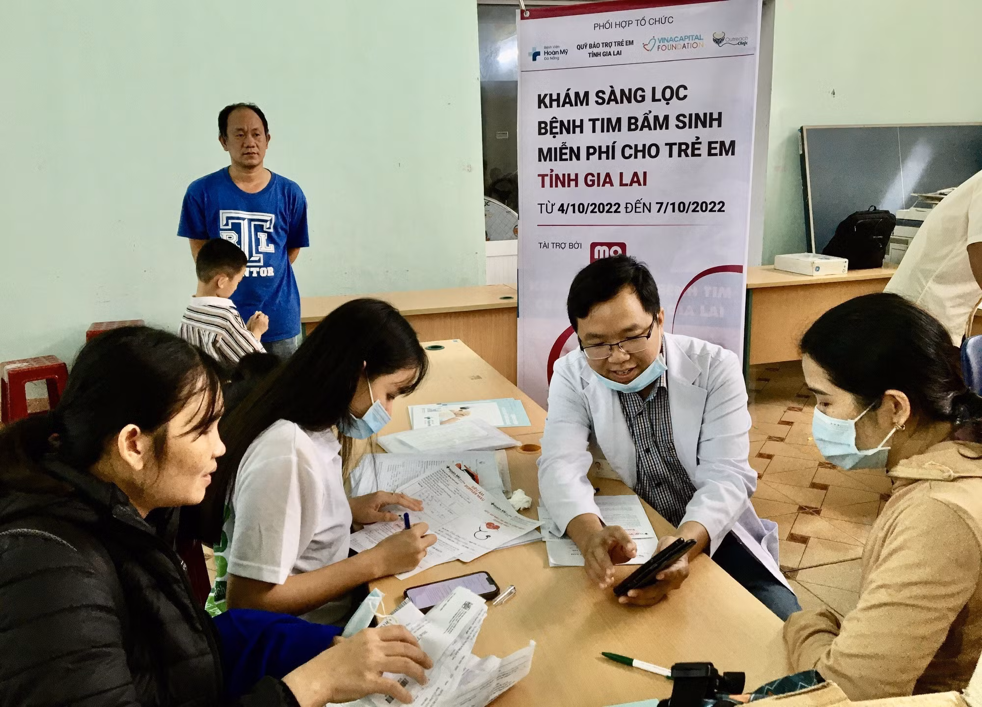 Khám sàng lọc miễn phí cho trẻ có nguy cơ mắc bệnh tim bẩm sinh tại Gia Lai ảnh 3