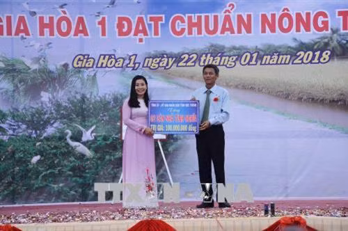 Tỉnh ủy Sóc Trăng tặng 2 căn nhà tình nghĩa cho gia đình chính sách xã Gia Hòa 1. Ảnh: Hoài Thu - TTXVN
