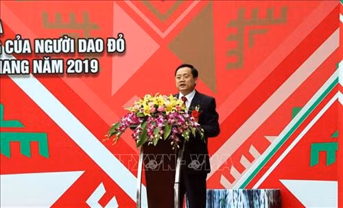 Ông Nguyễn Thế Giang, Phó Chủ tịch UBND tỉnh Tuyên Quang phát biểu tại buổi lễ. Ảnh: Quang Đán – TTXVN