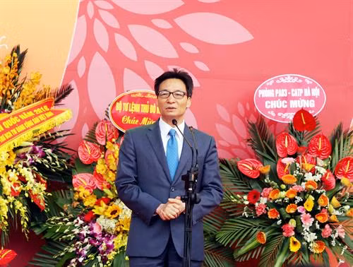 Phó Thủ tướng Vũ Đức Đam tham phát biểu chúc mừng Hội báo toàn quốc 2018. Ảnh: Nguyễn Dân -TTXVN