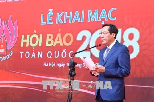 Chủ tịch Hội Nhà báo Việt Nam Thuận Hữu phát biểu. Ảnh: Minh Quyết – TTXVN
