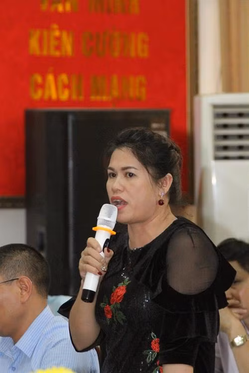 Tại Hội thảo, đại diện các doanh nghiệp, hợp tác xã, nhà khoa học đã đưa ra nhiều ý kiến phân tích những thuận lợi và khó khăn của ngành Nông nghiệp Hà Nội.