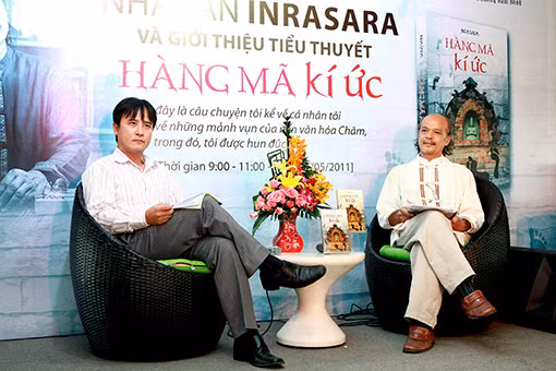 Inrasara - “Thư viện sống” về văn hóa Chăm ảnh 4