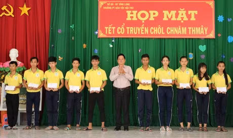 Vĩnh Long nâng cao chất lượng nhân lực vùng đồng bào Khmer (Bài cuối) ảnh 1