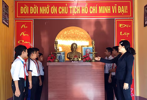 Gương Bác thấm vào lòng dân Vị Thủy ảnh 1
