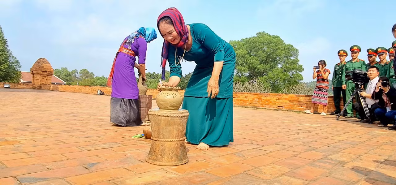 Các hoạt động nhân “Ngày Văn hóa các dân tộc Việt Nam” năm 2023 diễn ra từ 14 đến 19/4 ảnh 3