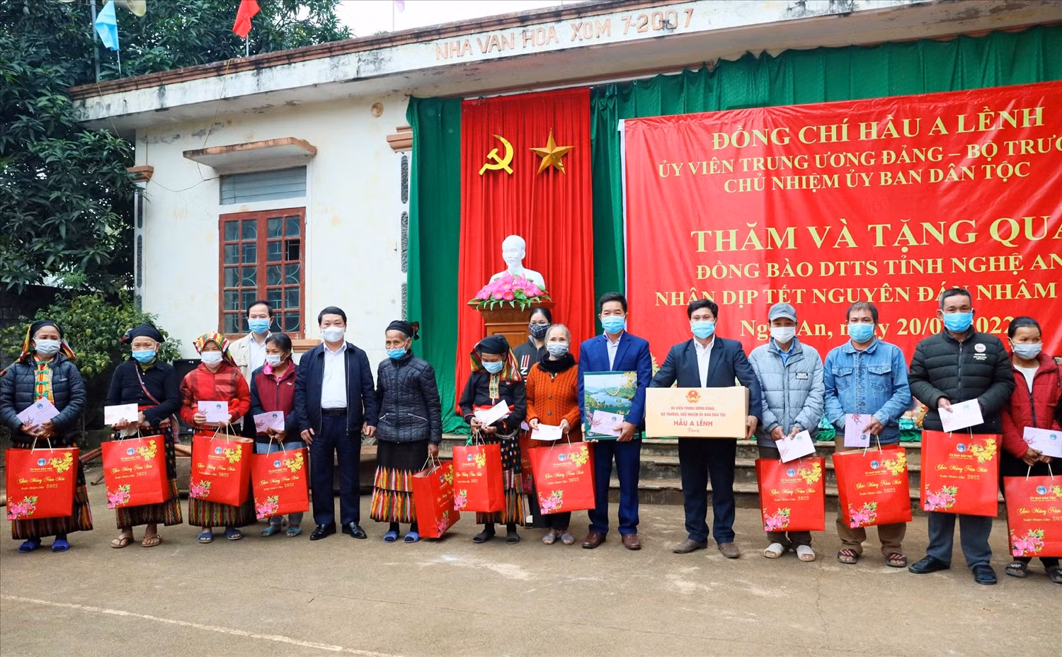 Đời sống đồng bào và an sinh xã hội các dân tộc thiểu số được bảo đảm từ các quyết sách lớn ảnh 6