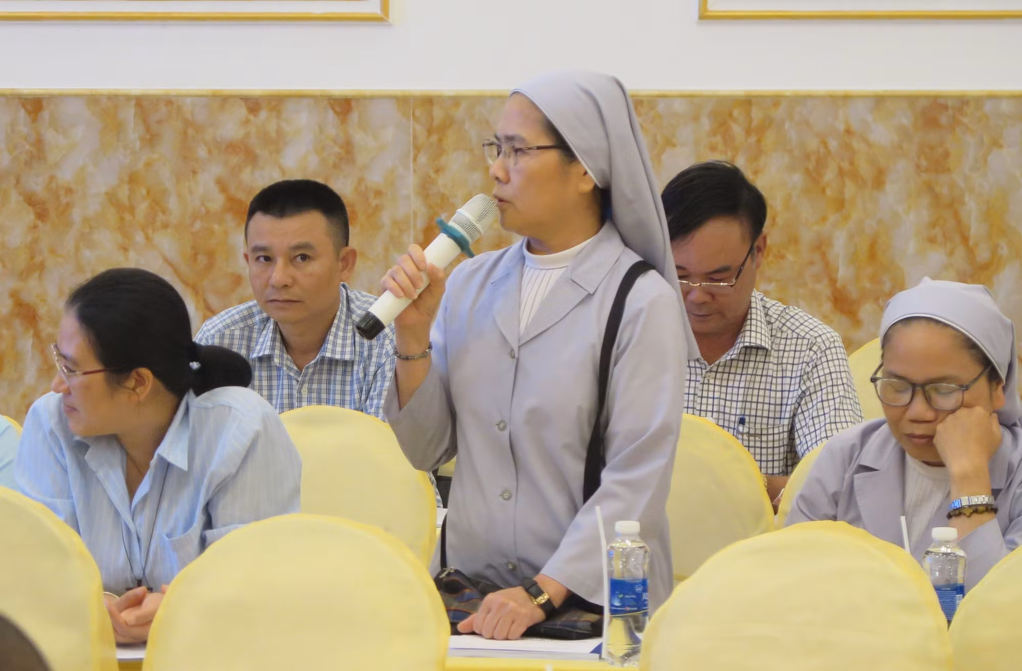 Chức sắc các tôn giáo góp phần phát triển kinh tế - xã hội tỉnh Kon Tum ảnh 2