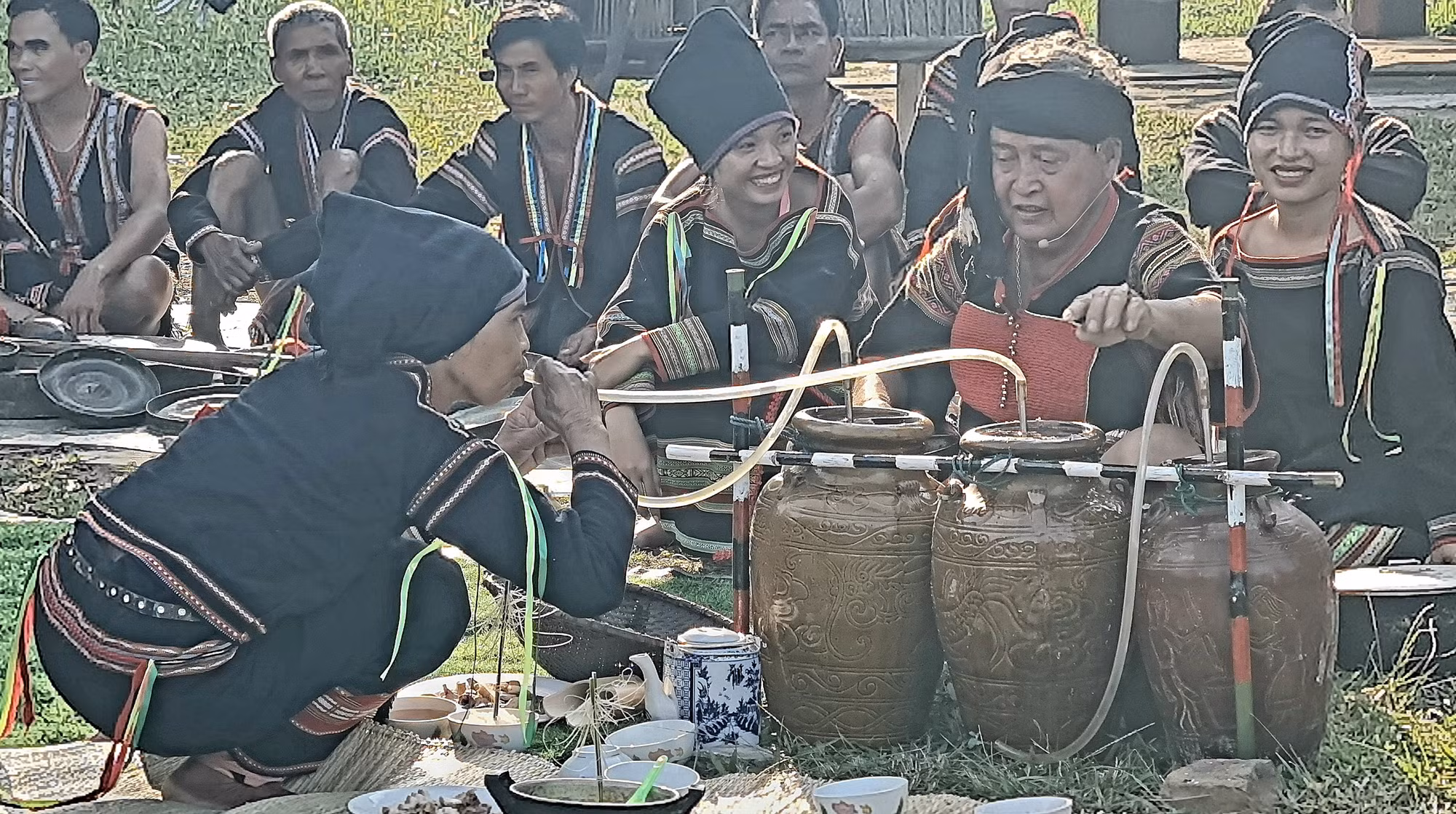 Tái hiện Lễ mừng lúa mới của đồng bào Gia Rai ảnh 8