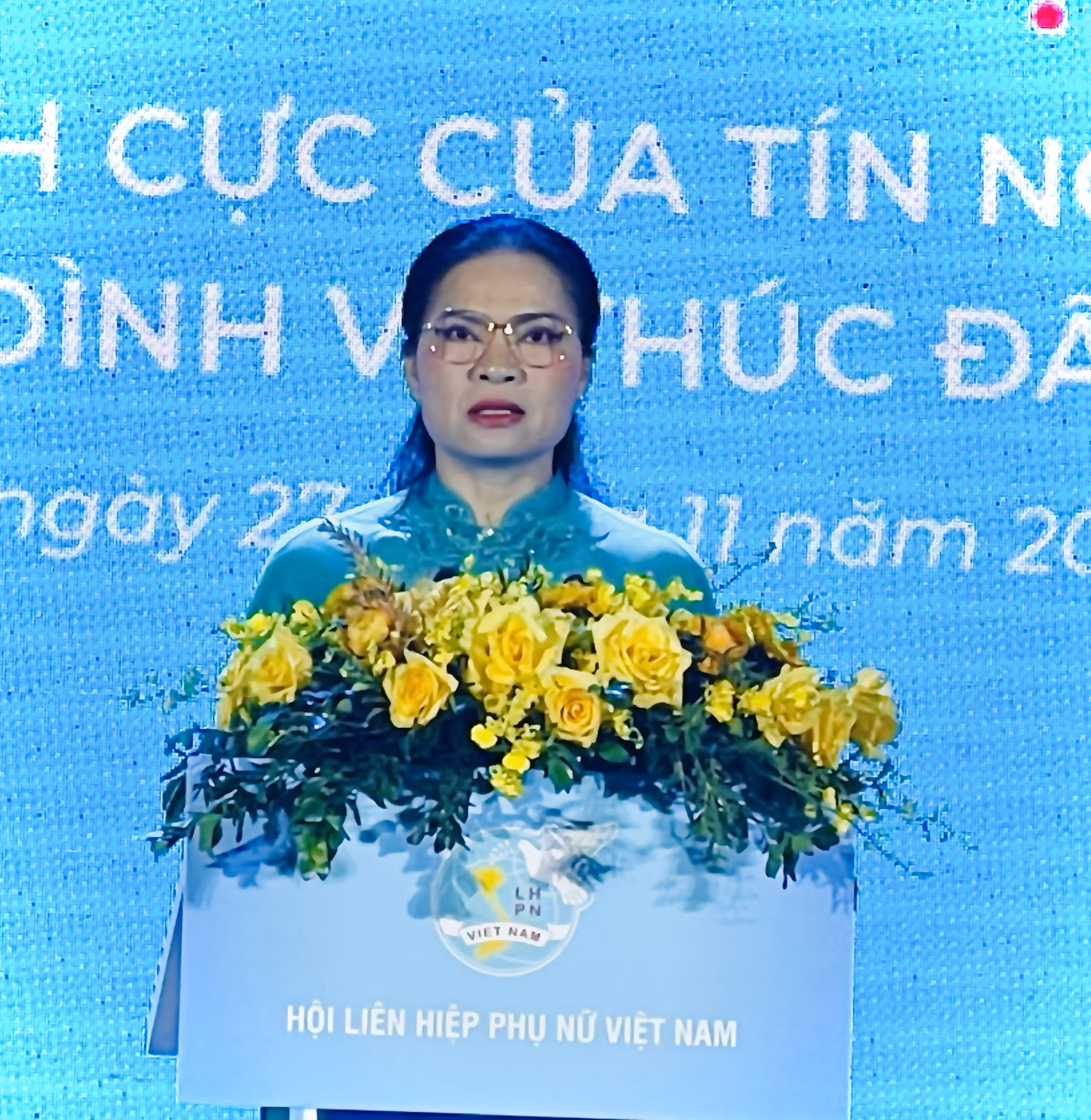 Phụ nữ Việt Nam tài năng cống hiến, sáng tạo vì sự bình đẳng và phát triển toàn diện để phát triển đất nước phồn vinh, hạnh phúc ảnh 2