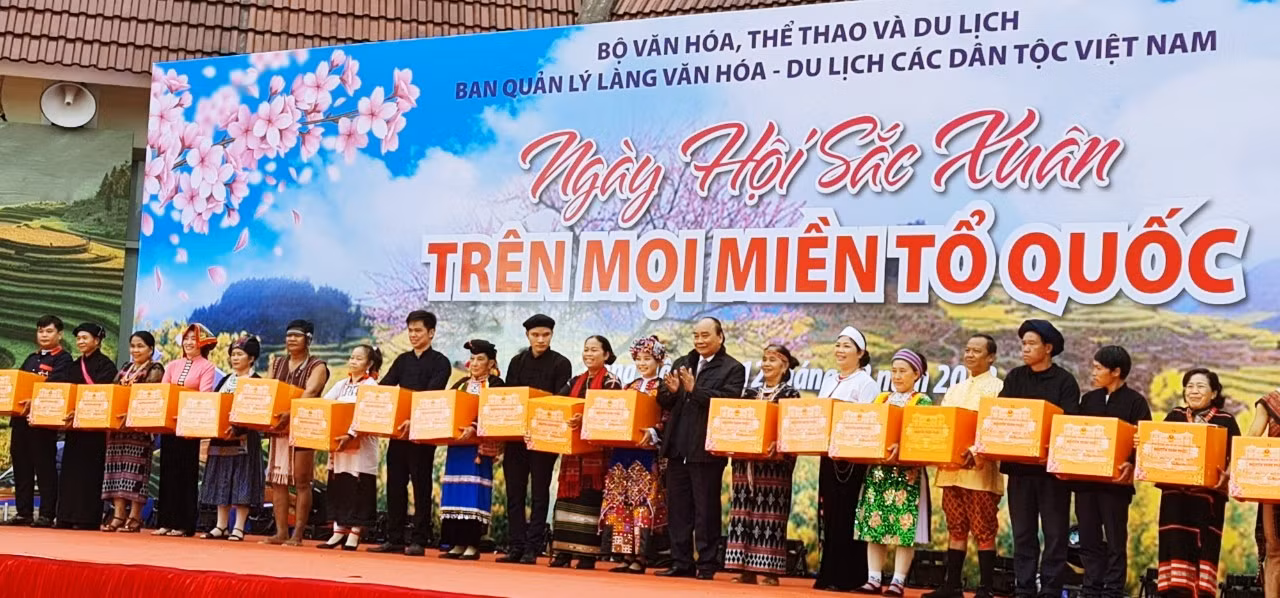 Tưng bừng Ngày hội “Sắc xuân trên mọi miền Tổ quốc” năm 2022 ảnh 8