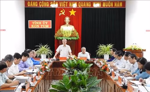Quang cảnh buổi làm việc. Ảnh: Cao Nguyên-TTXVN