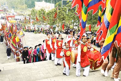 Tín ngưỡng thờ cúng Hùng Vương ở Phú Thọ.