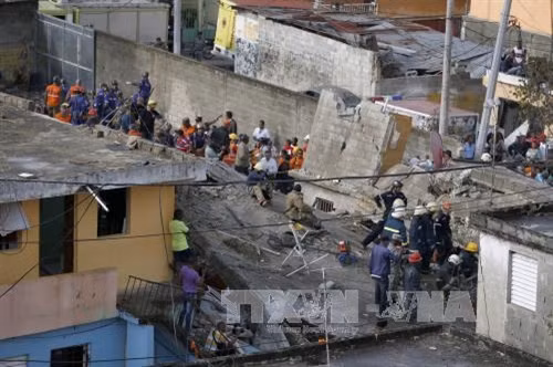 Ít nhất 40 người bị thương, trong đó có 8 người bị bỏng nặng trong vụ nổ. AFP/TTXVN