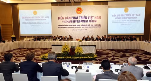 Ngày 9/12/2016, tại Hà Nội diễn ra Diễn đàn phát triển Việt Nam (VDF 2016) với chủ đề “Chính phủ kiến tạo và hành động – động lực mới cho phát triển”. Ảnh: Danh Lam – TTXVN