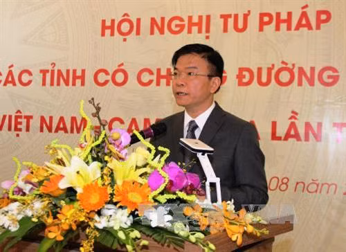 Bộ trưởng Bộ Tư pháp Việt Nam Lê Thành Long phát biểu tại hội nghị. Ảnh: Lê Đức Hoảnh – TTXVN