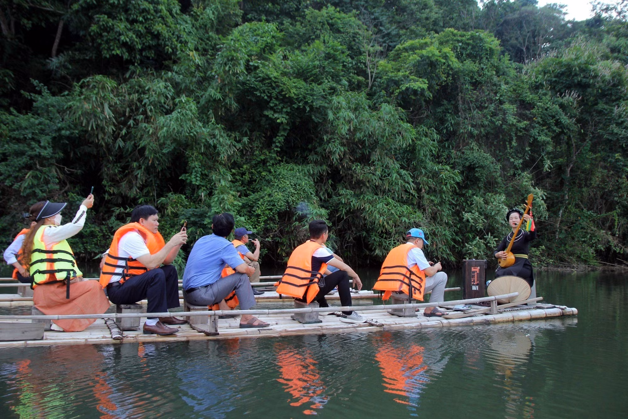 Quốc khánh 2/9: Khu di tích lịch sử quốc gia đặc biệt Tân Trào thu hút du khách ảnh 2