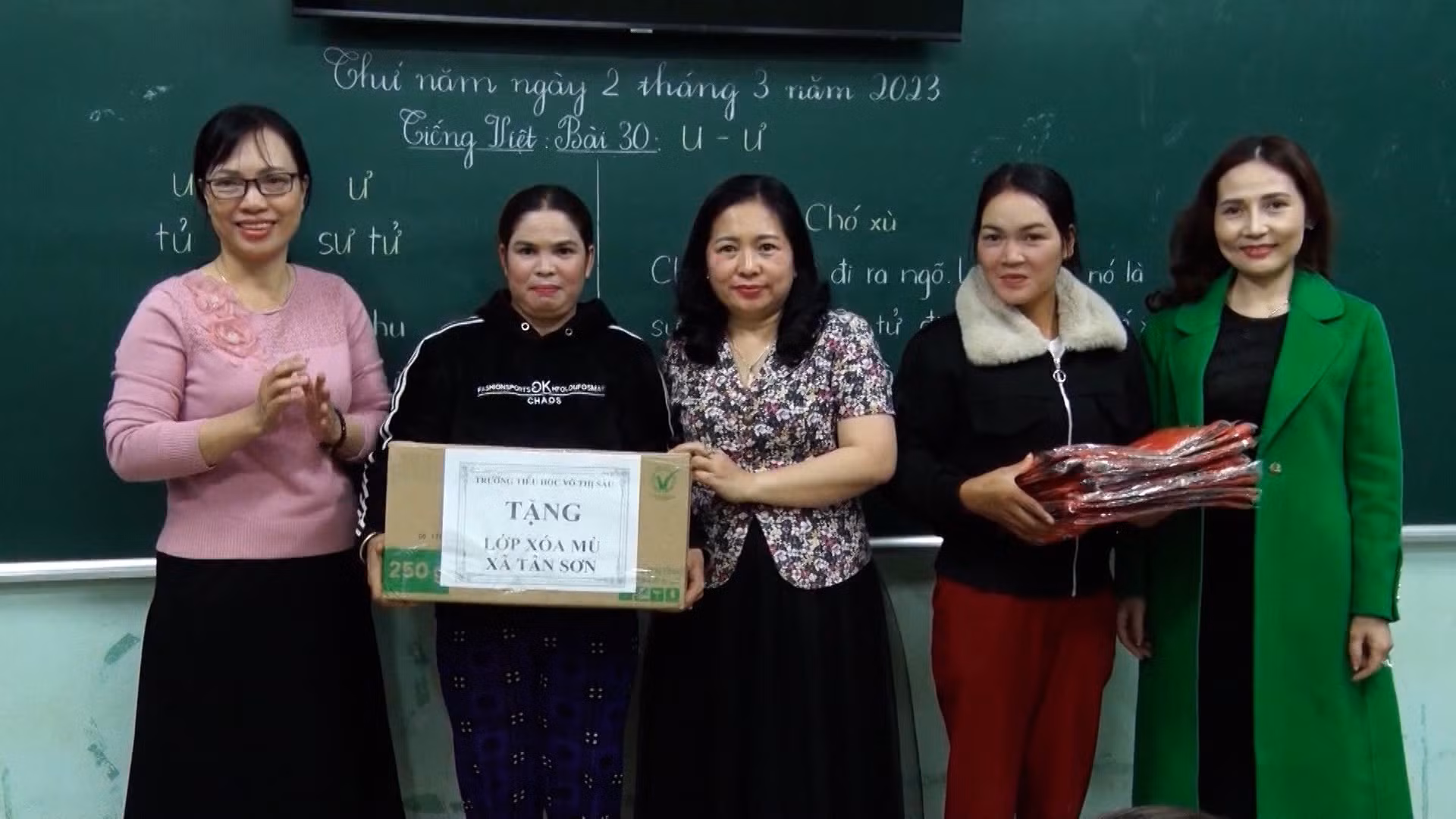 Gia Lai: Mở lớp học văn hoá, kiến thức cho phụ nữ dân tộc thiểu số ảnh 3