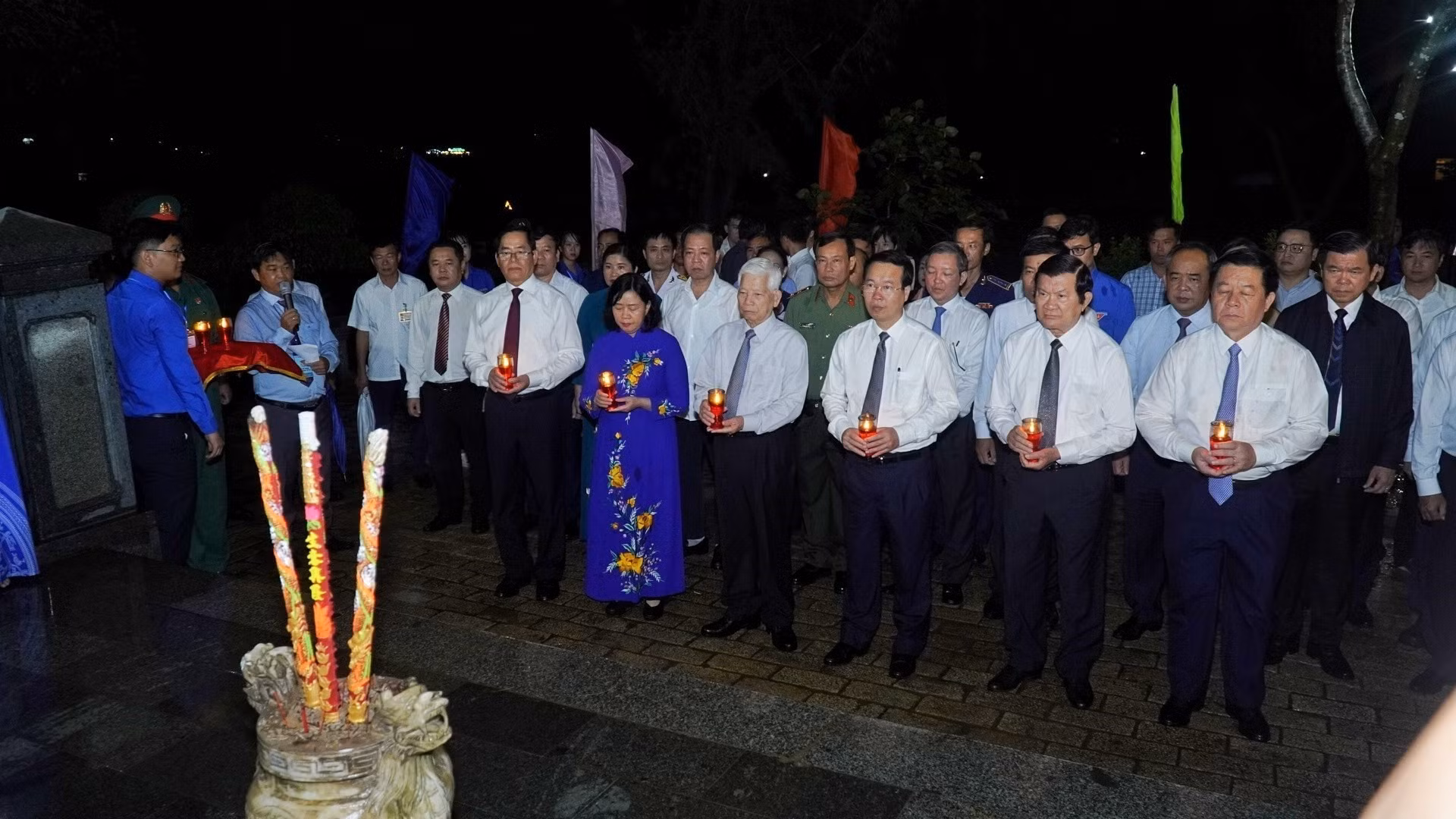 Chủ tịch nước dự Chương trình nghệ thuật đặc biệt: “Bản hùng ca bất diệt” ảnh 5