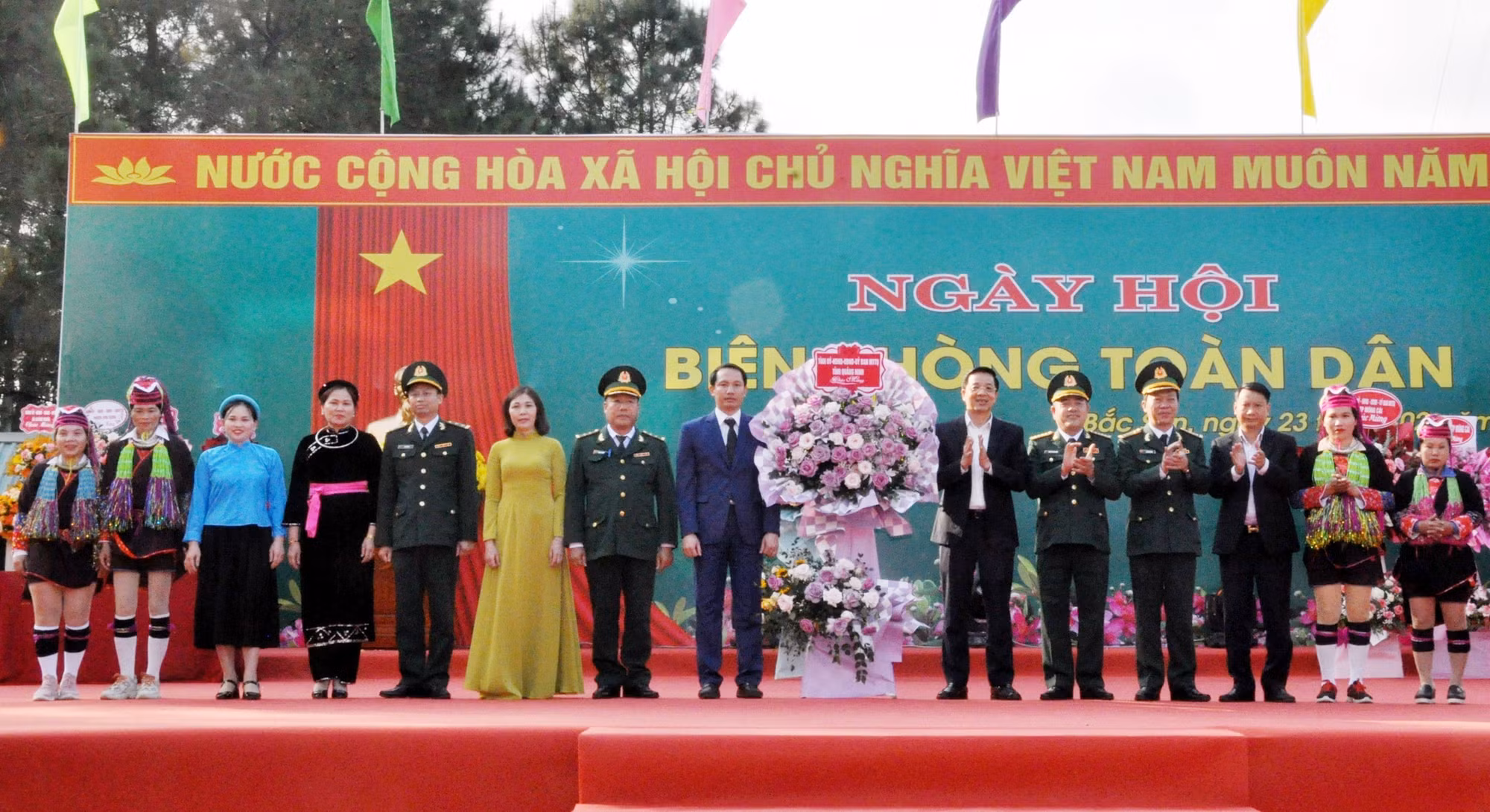 Sôi nổi các hoạt động Ngày hội Biên phòng toàn dân ở vùng biên giới Quảng Ninh ảnh 1