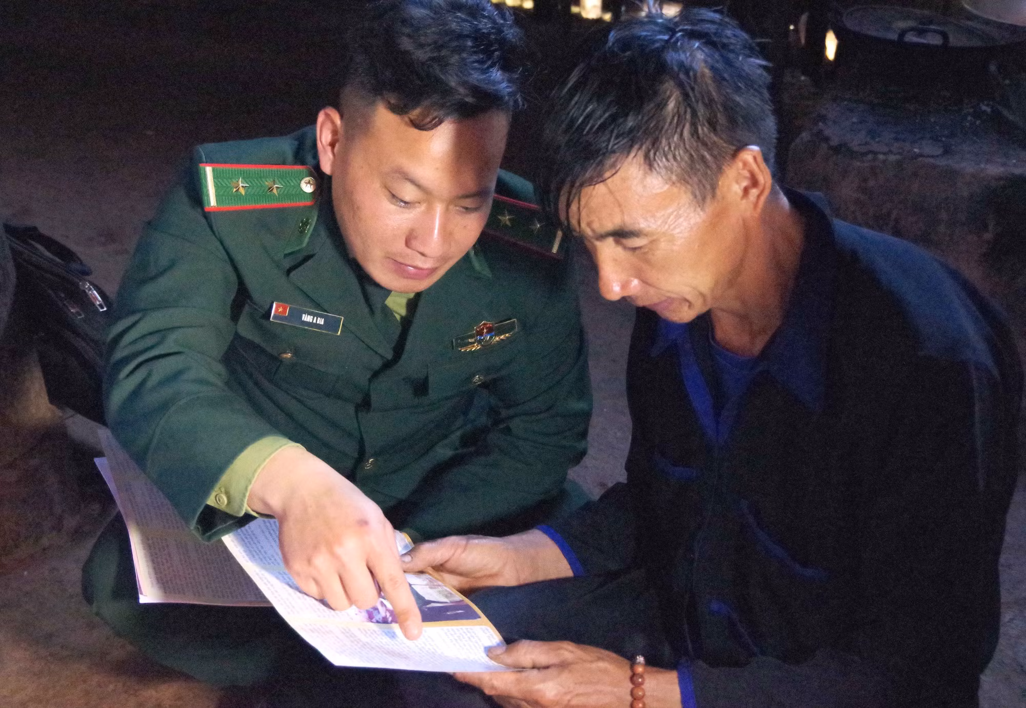 “Xuân Biên phòng ấm lòng dân bản” tại các xã biên giới Điện Biên ảnh 5