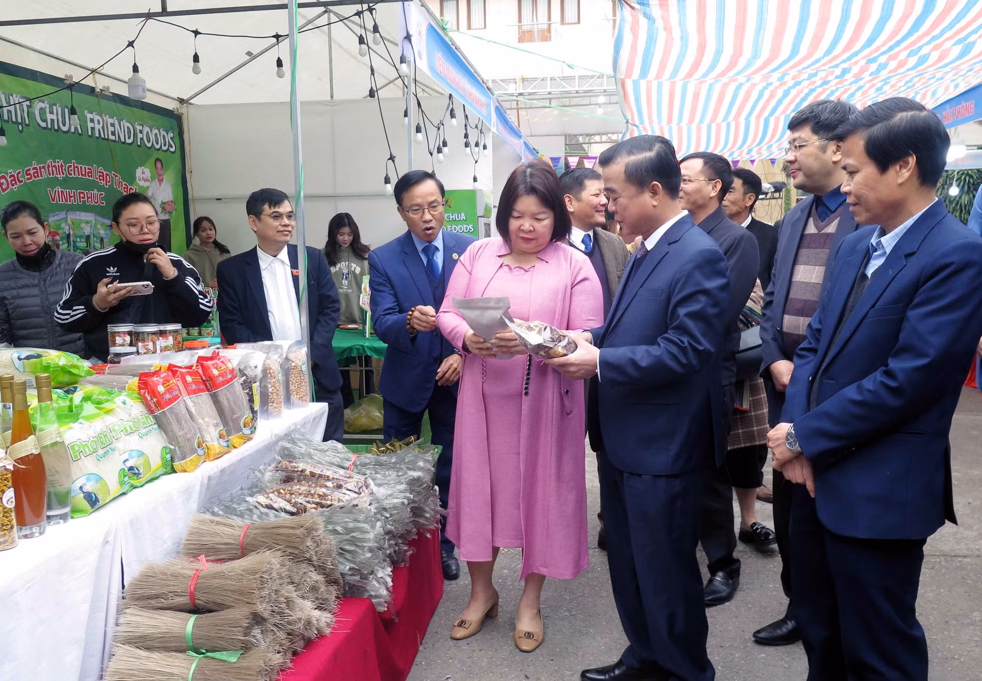 Thái Nguyên: Trưng bày, giới thiệu sản phẩm OCOP của 28 tỉnh, thành phố ảnh 2