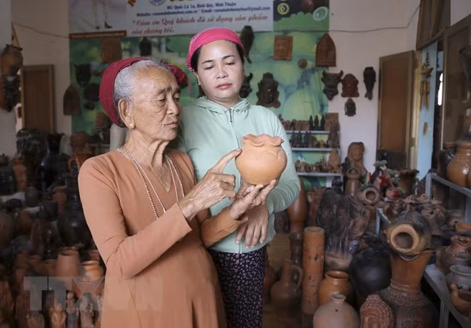 Trưởng đại diện UNESCO Christian Manhart: Việt Nam thành công trong kết nối di sản vật thể - phi vật thể ảnh 3