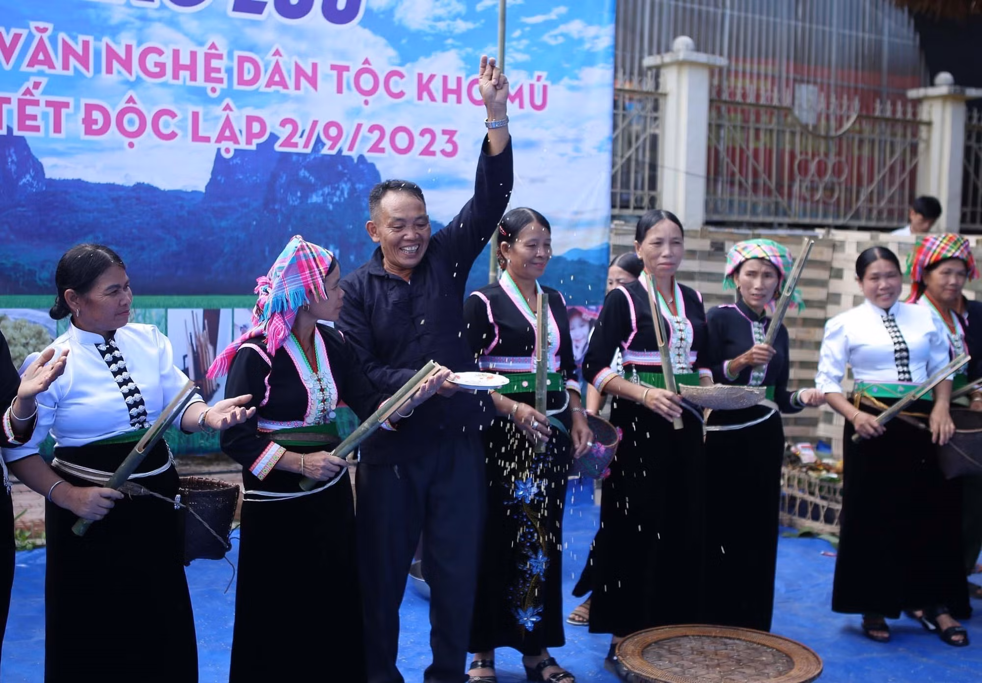 Tái hiện Lễ hội Mừng Cơm mới của đồng bào dân tộc Khơ Mú ở Than Uyên, Lai Châu ảnh 5