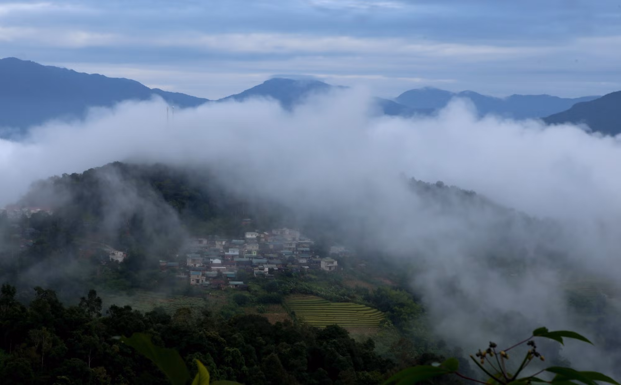 Lai Châu: Ka Lăng điểm săn mây đẹp lung linh giữa núi rừng Tây Bắc ảnh 3