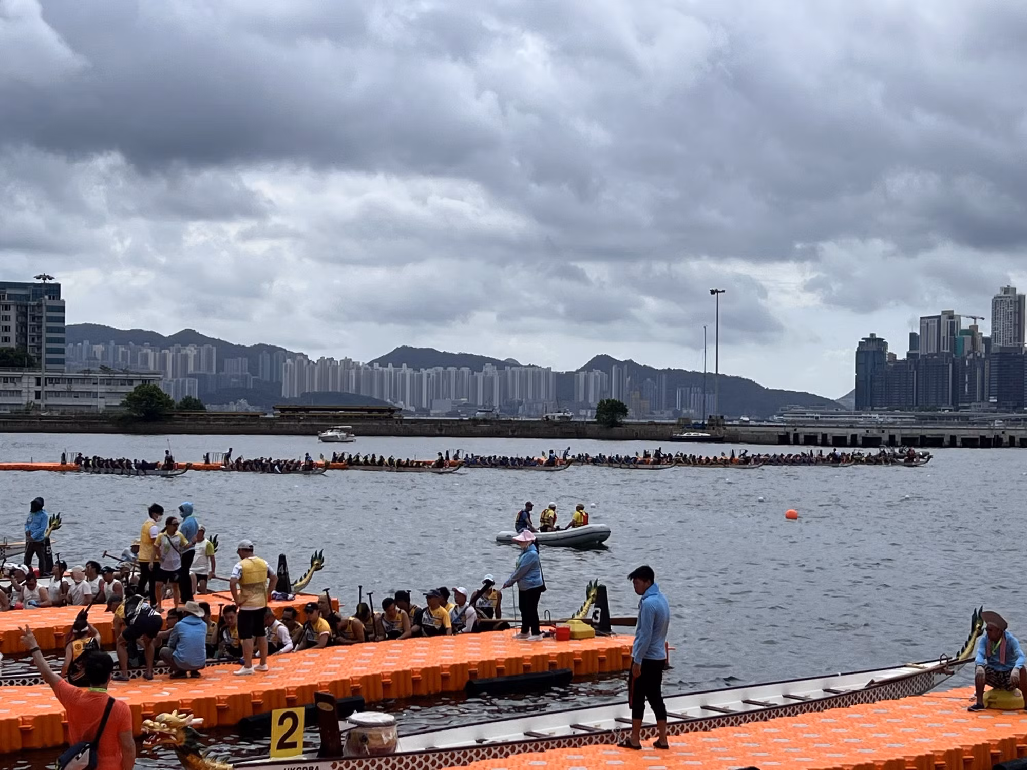 Sôi động cuộc đua thuyền rồng quốc tế ở Hong Kong (Trung Quốc) ảnh 2