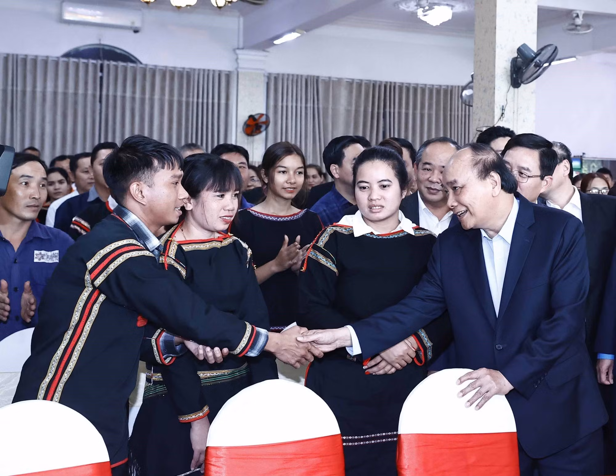 Chủ tịch nước Nguyễn Xuân Phúc kiểm tra công tác ứng trực dịp Tết Nguyên đán của Bộ đội Biên phòng Đắk Lắk ảnh 3