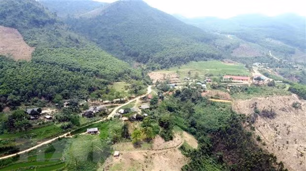 Bình yên trở lại trên những bản Mông (Bài 1) ảnh 2