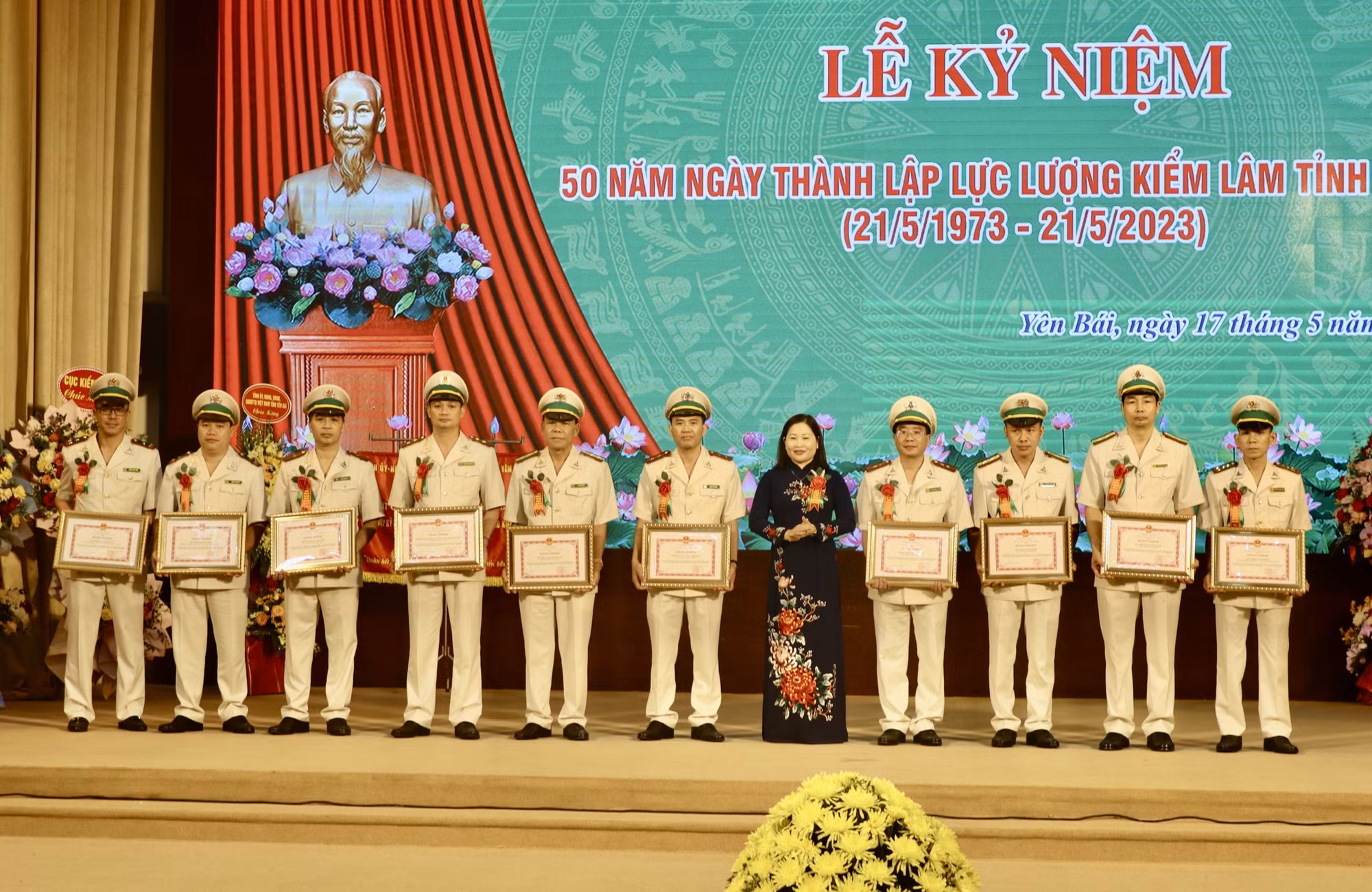 Yên Bái đổi mới phương pháp bảo vệ, phát triển rừng ảnh 1