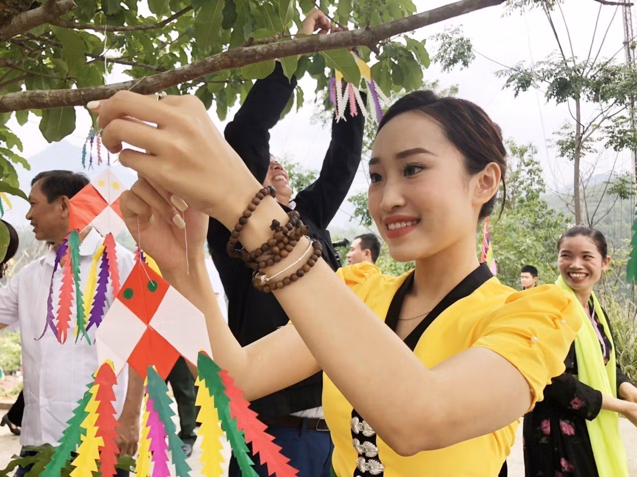 Đặc sắc Lễ hội Then Kin Pang của người Thái trắng ở Phong Thổ (Lai Châu) ảnh 10