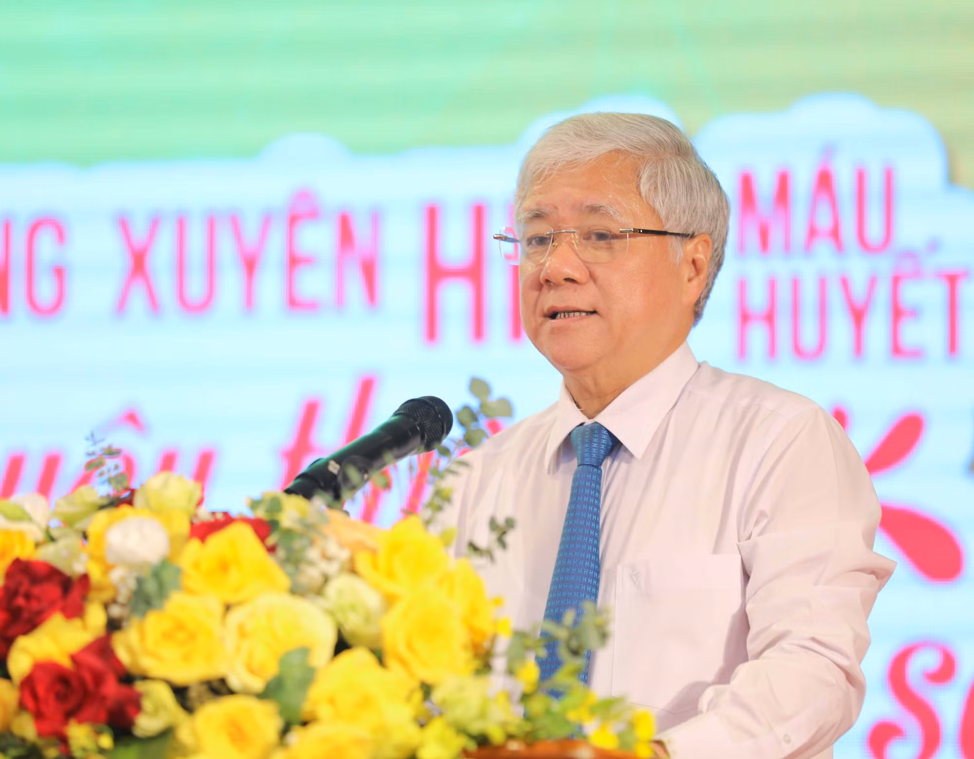Tôn vinh 100 người hiến máu tiêu biểu ảnh 2