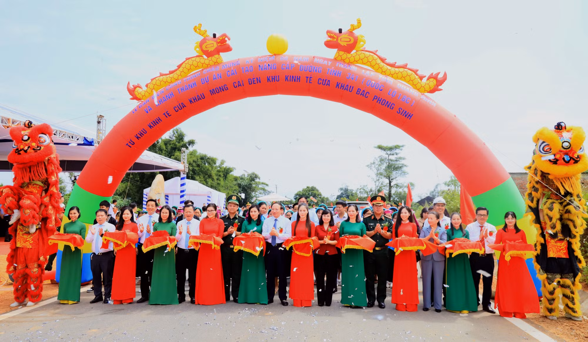 Quảng Ninh: Khánh thành tuyến đường nối 2 cửa khẩu ảnh 1