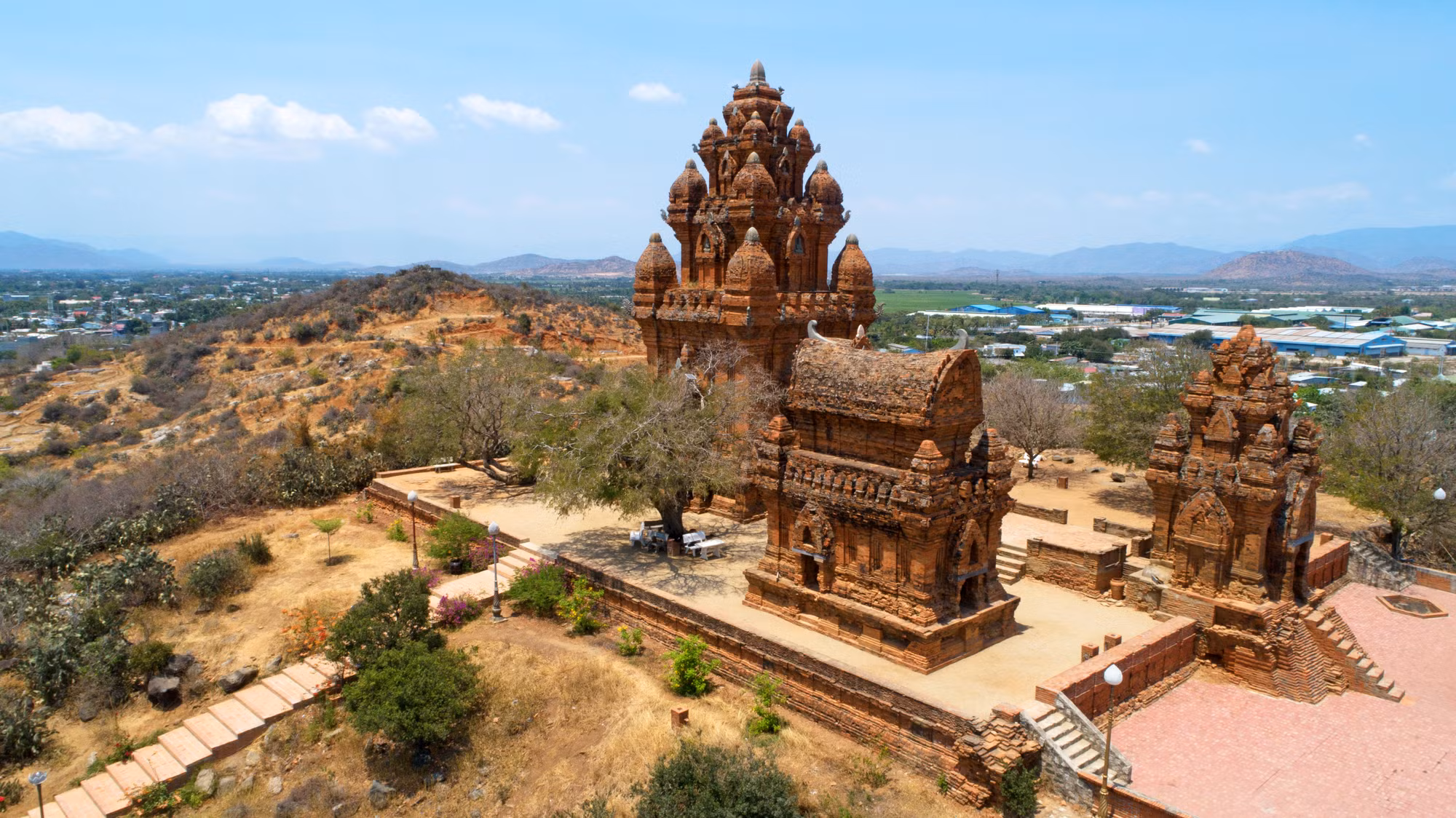 Biểu tượng tâm linh của người Chăm Ninh Thuận ảnh 1