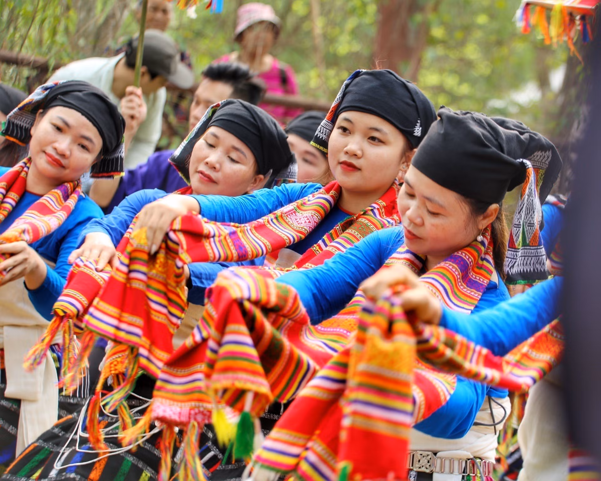 Tái hiện Lễ Chá Mùn của người Thái đen (Thanh Hóa) ảnh 14