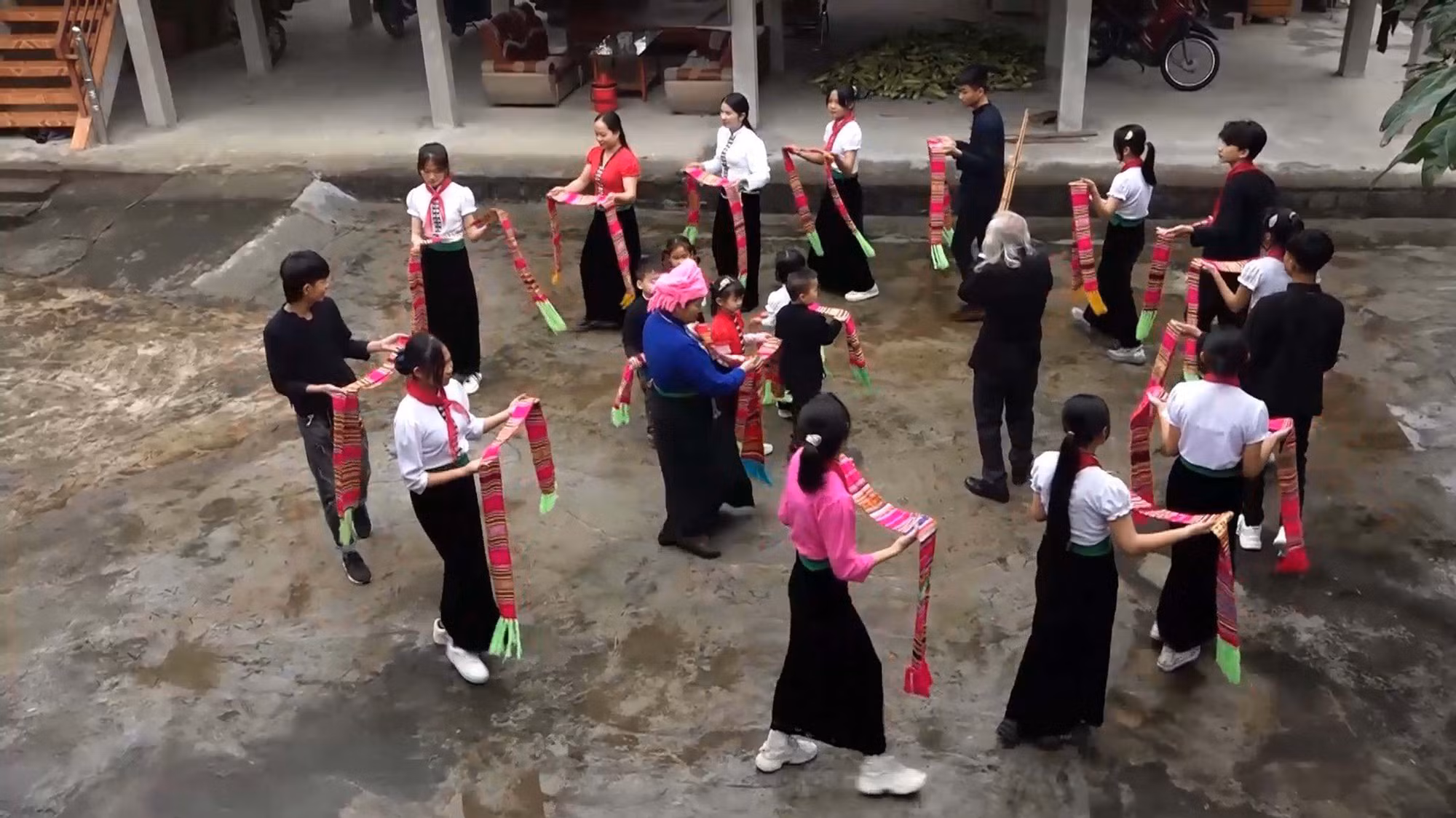 Nơi lưu truyền giá trị văn hóa vùng đất Mường Lò ảnh 4