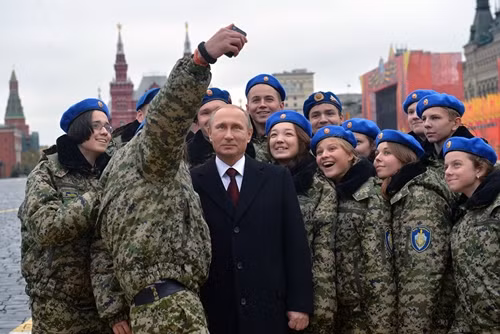 Tổng thống Putin – Tổng tư lệnh tối cao của nước Nga ảnh 1