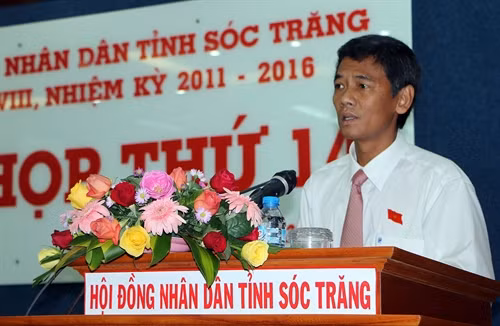 Ông Lâm Văn Mẫn (dân tộc Khmer), tân Chủ tịch HĐND tỉnh Sóc Trăng phát biểu. Ảnh:Trung Hiếu-TTXVN