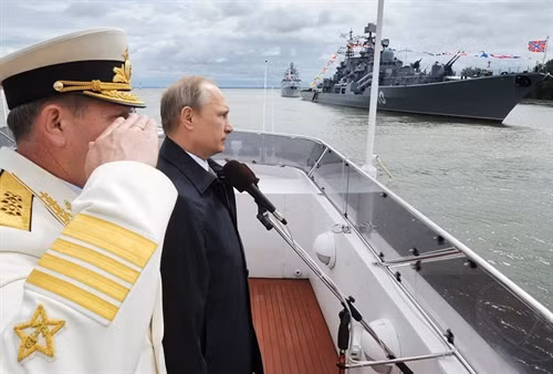 Tổng thống Putin – Tổng tư lệnh tối cao của nước Nga ảnh 8