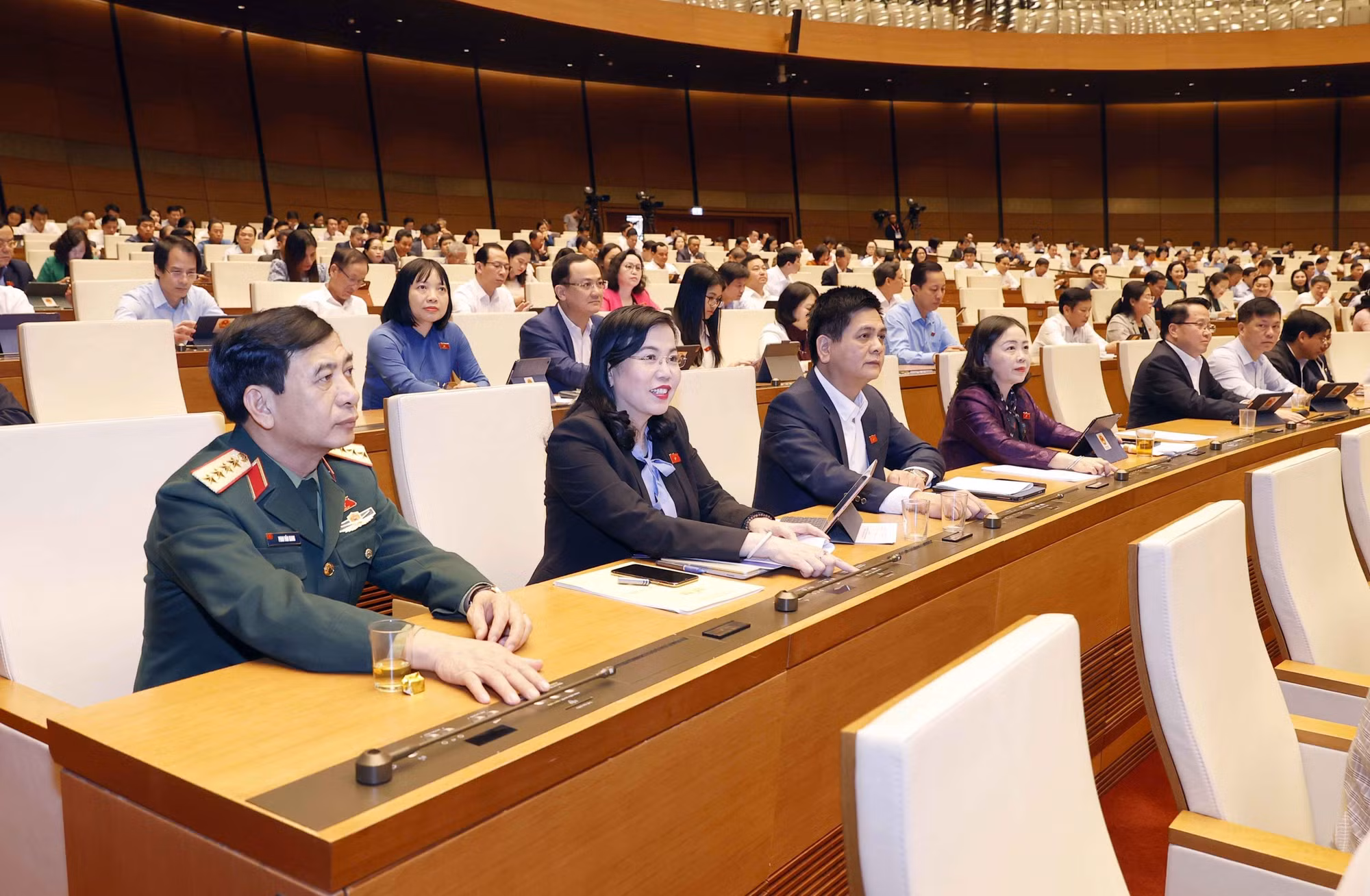 Quốc hội thông qua Luật Lực lượng tham gia bảo vệ an ninh, trật tự ở cơ sở ảnh 2