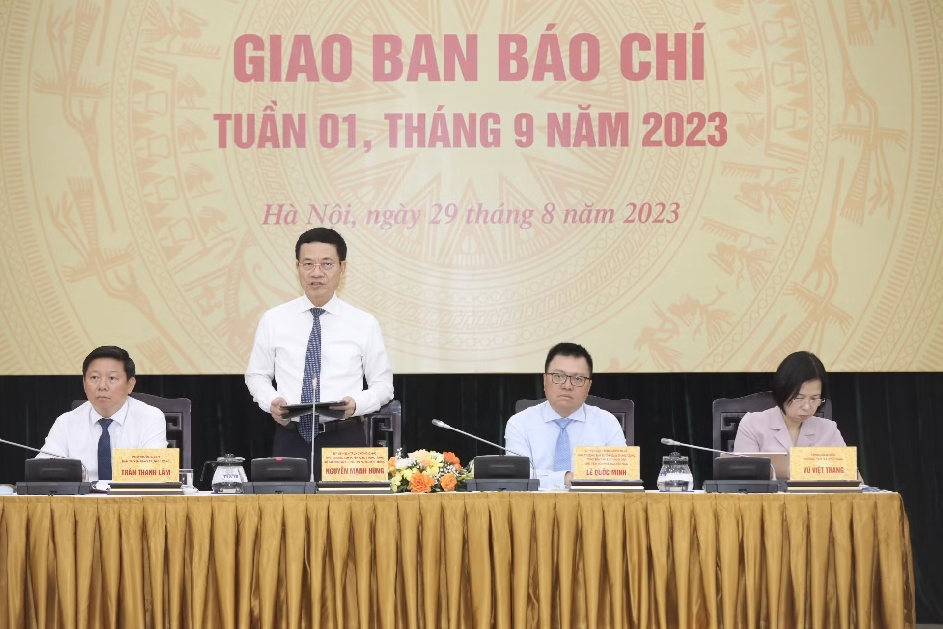 Giao ban báo chí Mùa thu 2023: Cùng mở hướng đi - Mọi cơ quan báo chí sẽ trở thành cơ quan báo chí số ảnh 6