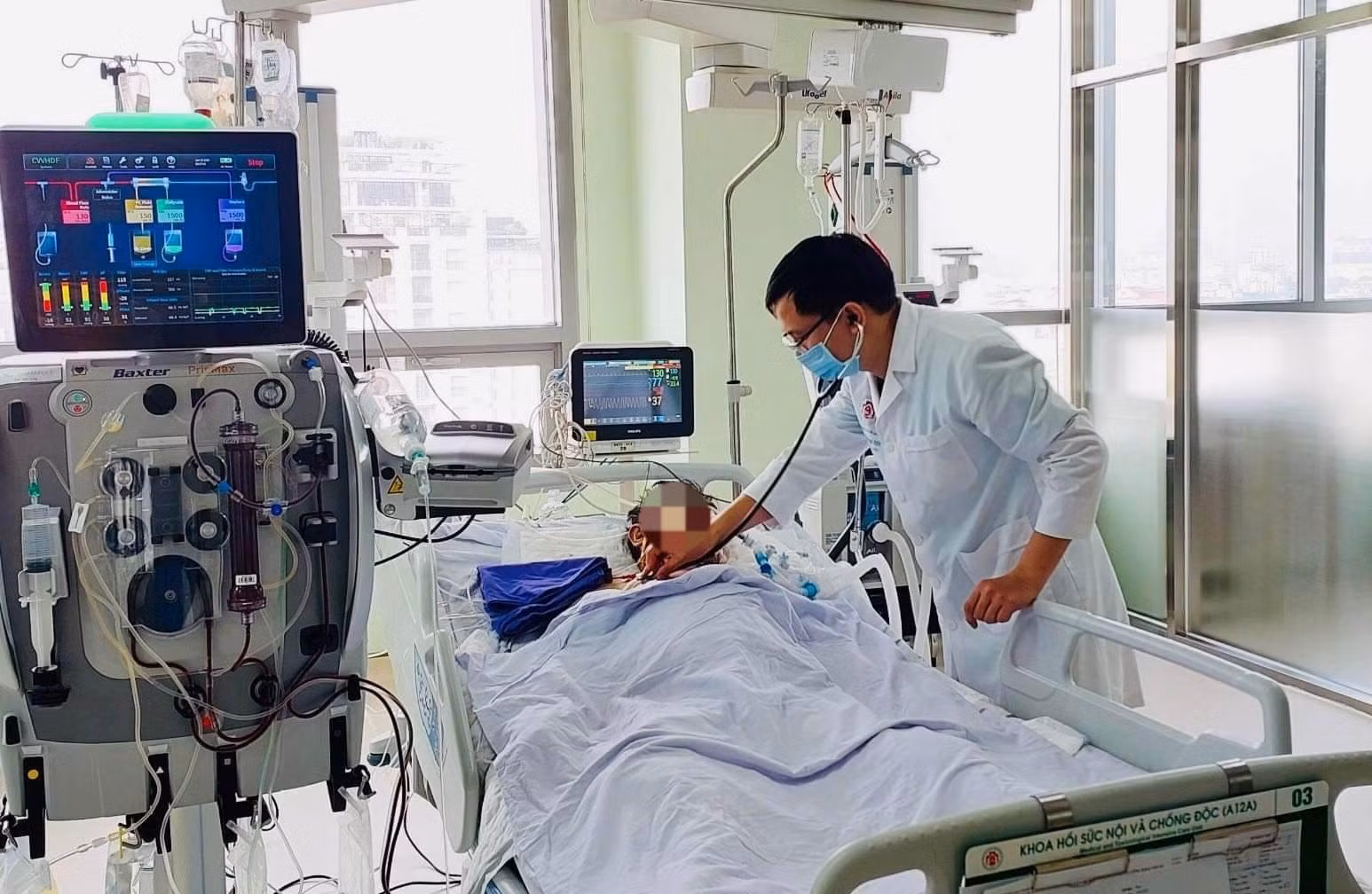Cảnh báo từ vụ ngừng tim, phổi, nguy hiểm tính mạng do ngộ độc rượu ảnh 1