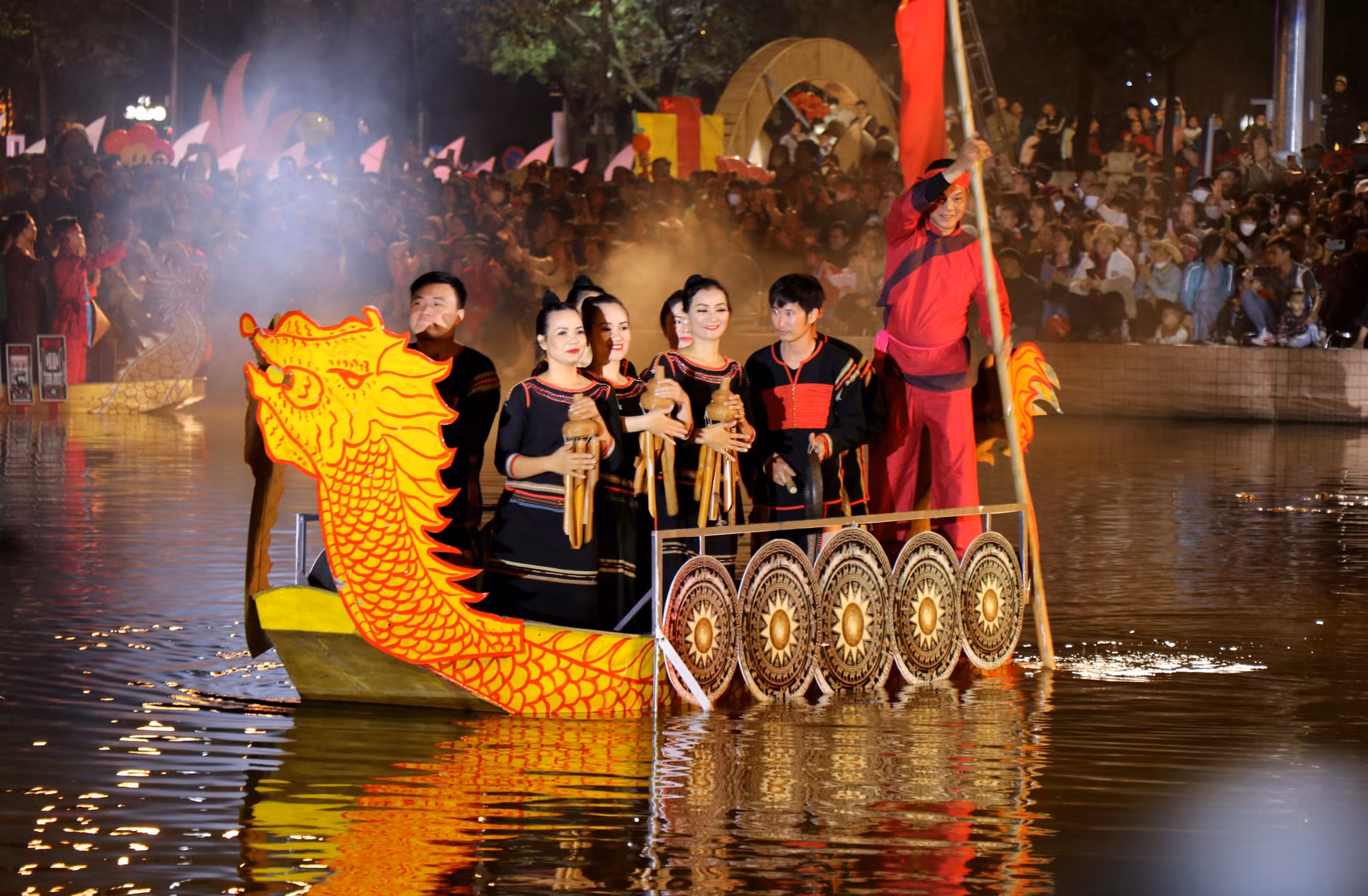 Giao lưu các miền di sản với chủ đề “Sum họp trúc mai” ảnh 2