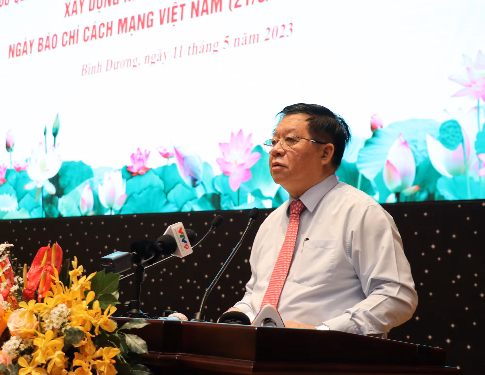 Quán triệt các quy định của Ban Bí thư về báo chí, xuất bản tại 32 tỉnh, thành phố phía Nam ảnh 1