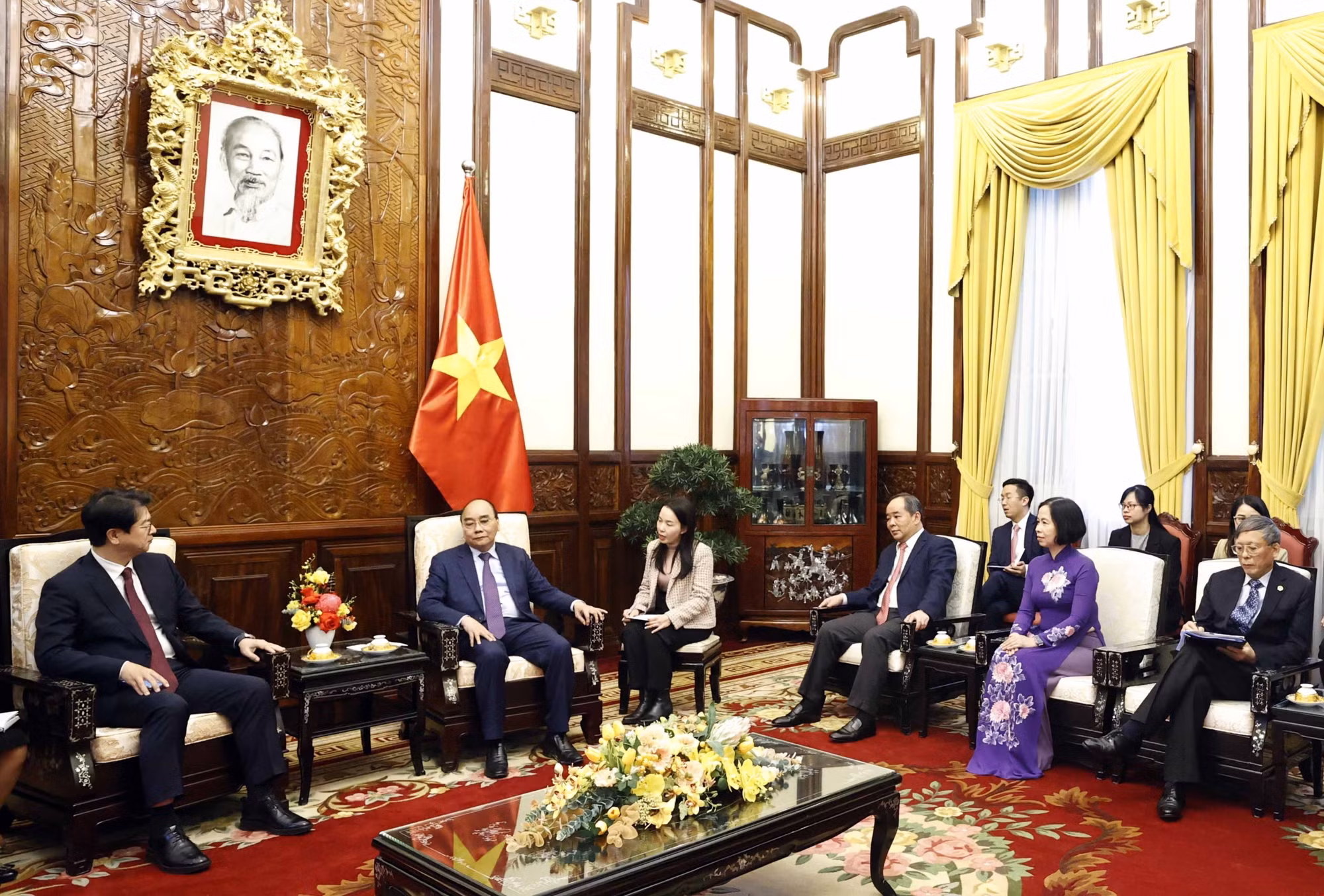 Chủ tịch nước Nguyễn Xuân Phúc: TTXVN và Yonhap tăng cường hợp tác theo tinh thần Đối tác chiến lược toàn diện Việt Nam-Hàn Quốc ảnh 6