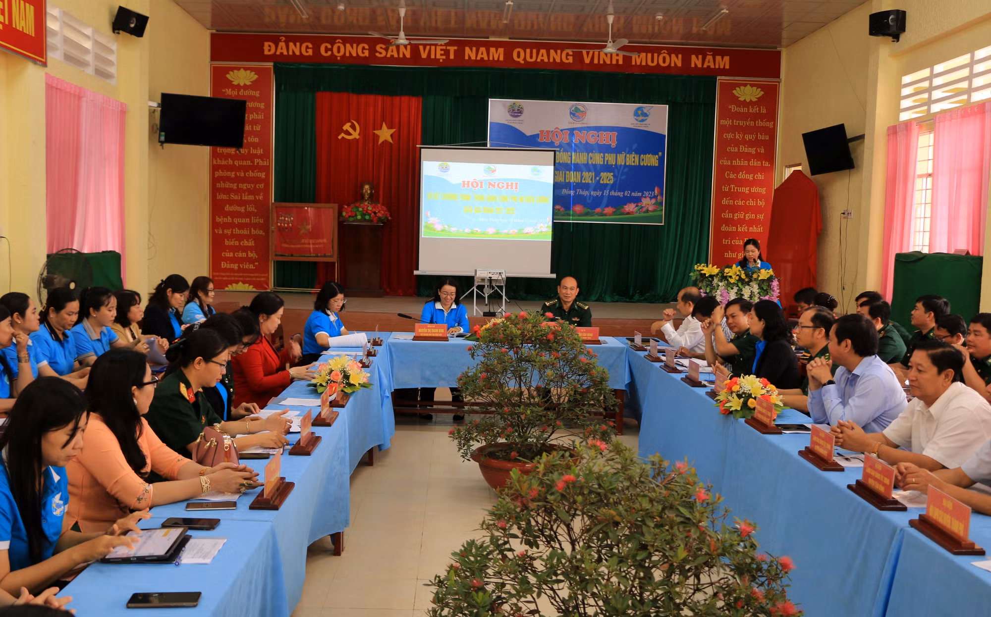 Đồng Tháp huy động hơn 13 tỷ đồng giúp đỡ phụ nữ khó khăn vùng biên giới ảnh 4
